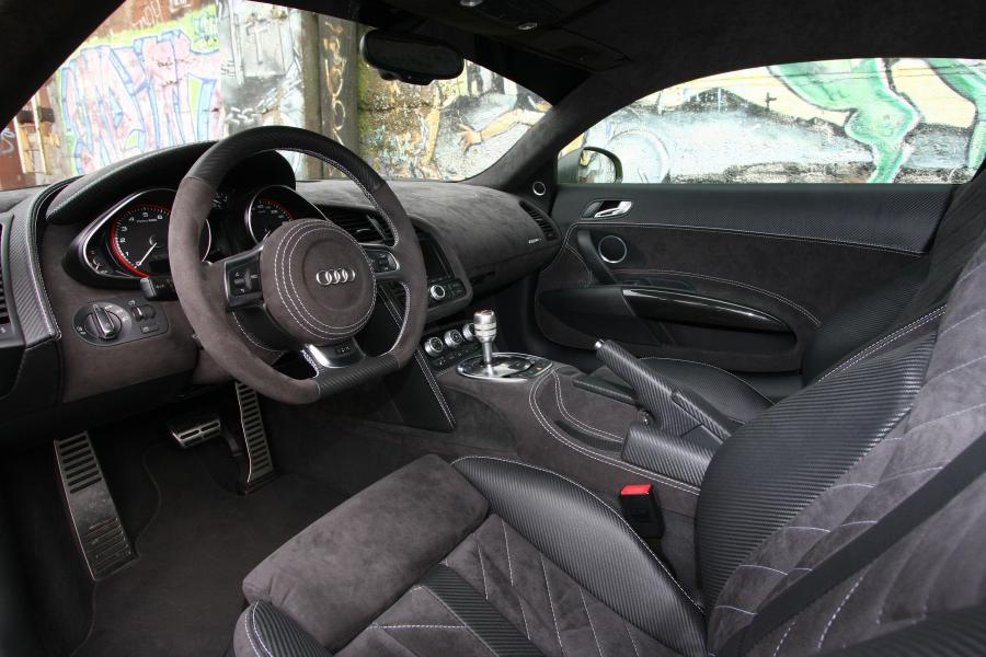 Интерьер Audi R8 V10 by XXX-Performance 2012 года  (фото 7 из 13)